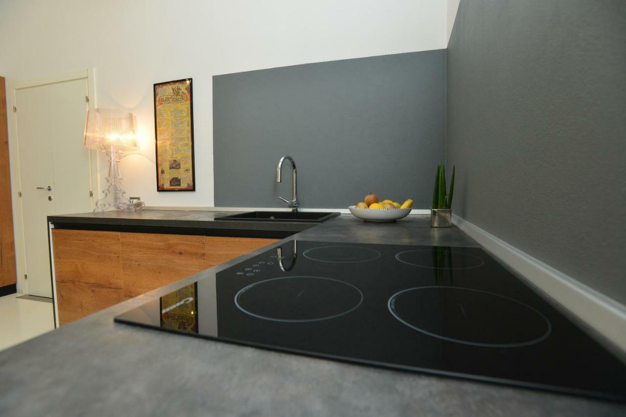 Izzhome Light *